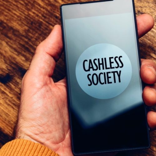 Factors On Moving To A Cashless Society